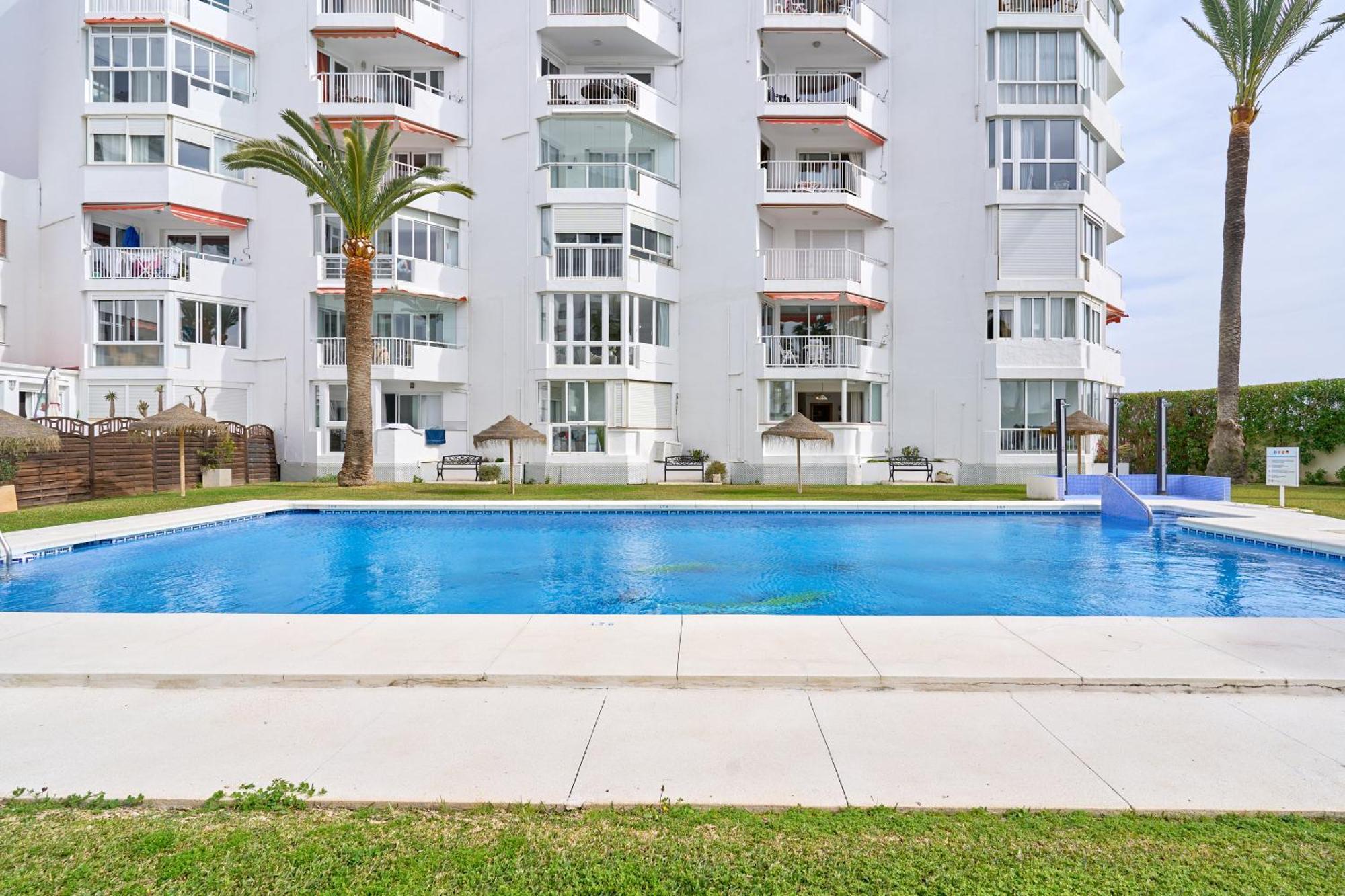 Comfortable Studio Apt Nerja Exterior foto