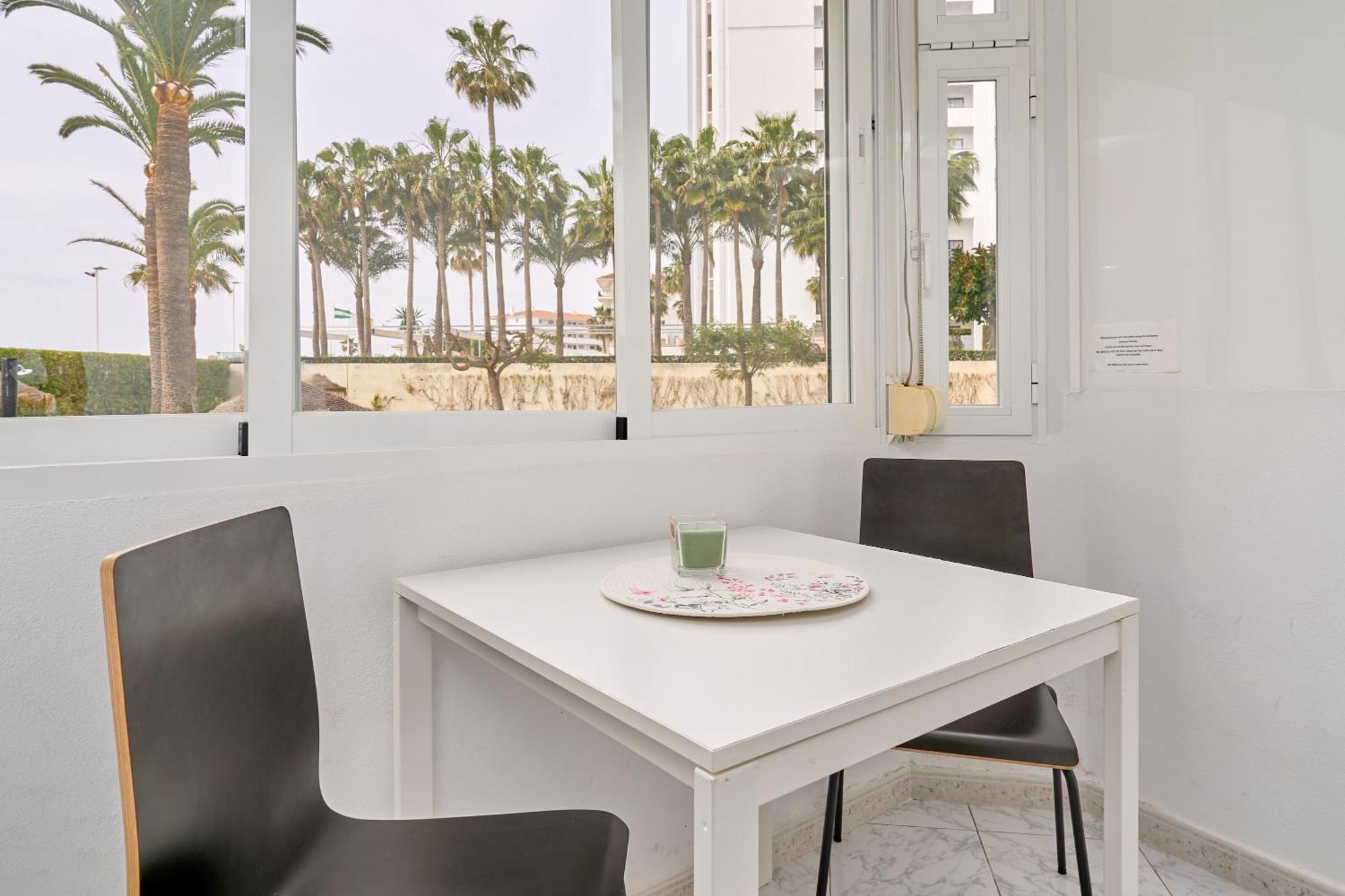 Comfortable Studio Apt Nerja Exterior foto